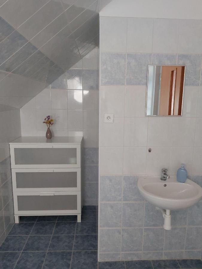 Pivni Lednice Lhota pod Libcany Kültér fotó